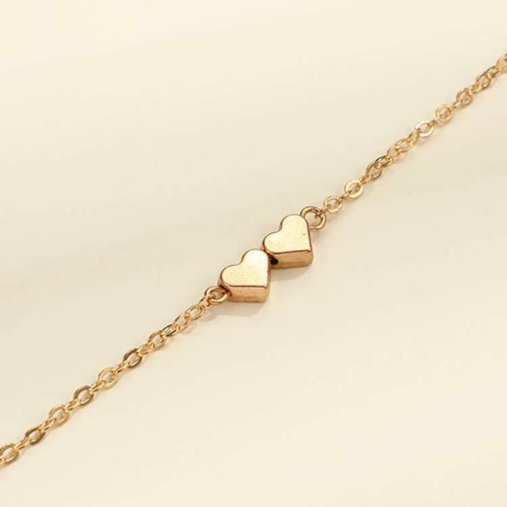 3/$30 π Heart Anklet - Picture 4 of 4